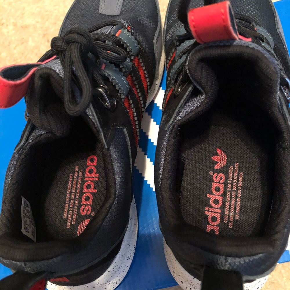 Adidas SL Loop - Picture 5 of 6